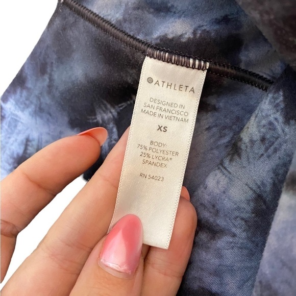 Athleta Salutation Stash Pocket II Print 7/8 Calypso Navy - Picture 7 of 8